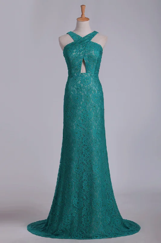2024 Mermaid/Trumpet Prom Dresses Lace V Neck Sweep Train