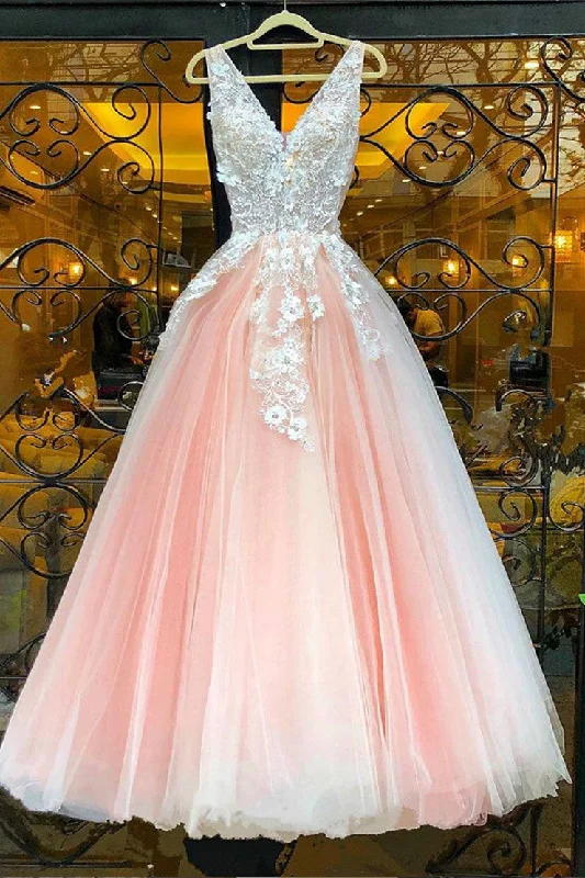 Modest A-line Sleeveless V-neck Appliques Long Prom Dresses, Party Gowns