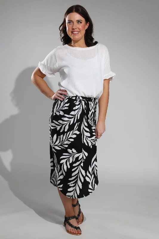 Curved hemline Skirt | Black Ivory Fern | 3362A1 silk skirt lustrous
