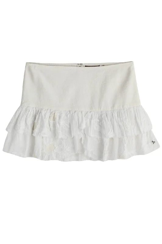 White Isla Flower Applique Skirt breathable skirt fabric