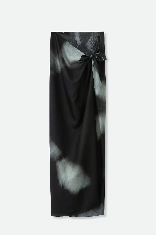 PAREO SKIRT IN HAND-DYED SILK IN NIGHT SHADOW velvet skirt glossy