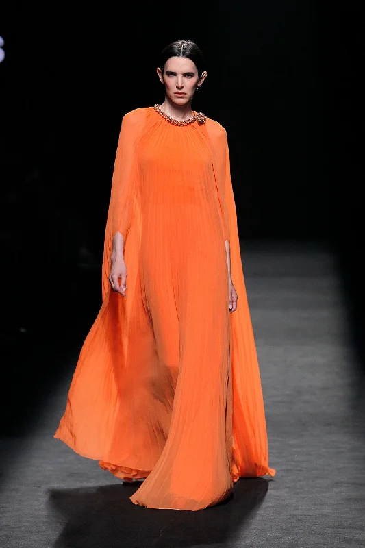 Embroidered neckline pleated cape style dress Tunics Canvas sturdy