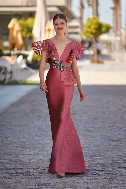 Beaded waistline mermaid dress Crew Neckline Sporty