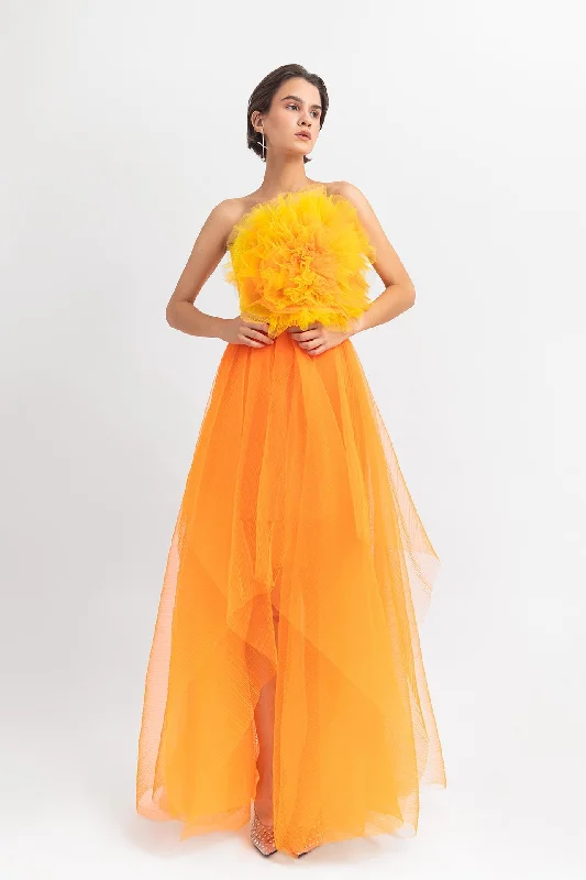 Flower draped tulle long dress with a fully pleated long skirt Turtleneck Warm Winter Flower draped tulle long dress with a fully pleated long skirt Turtleneck Warm Winter