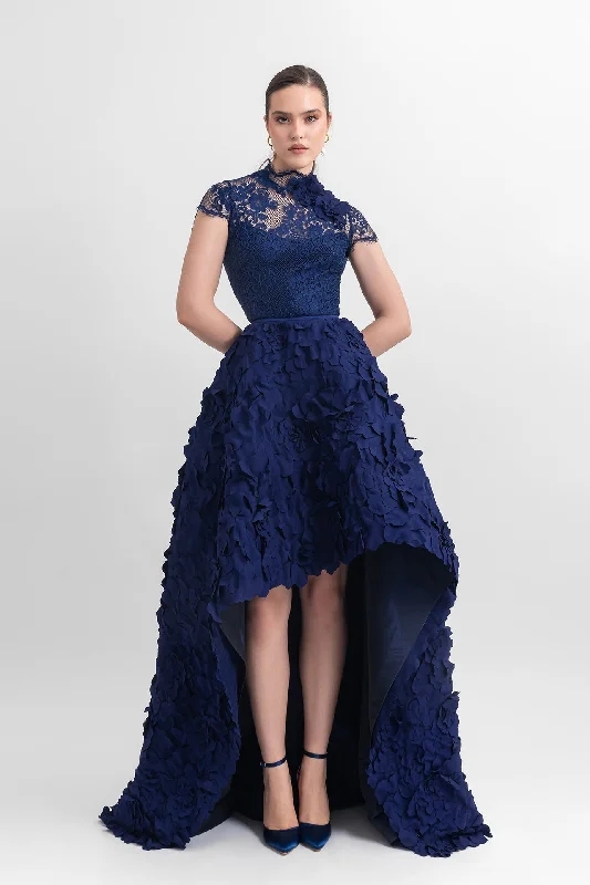 High-neckline long dress; lace upper part with flower details on the side, and wide asymmetrical hemline laser-cut skirt Tunics Print Colorful High-neckline long dress; lace upper part with flower details on the side, and wide asymmetrical hemline laser-cut skirt Tunics Print Colorful