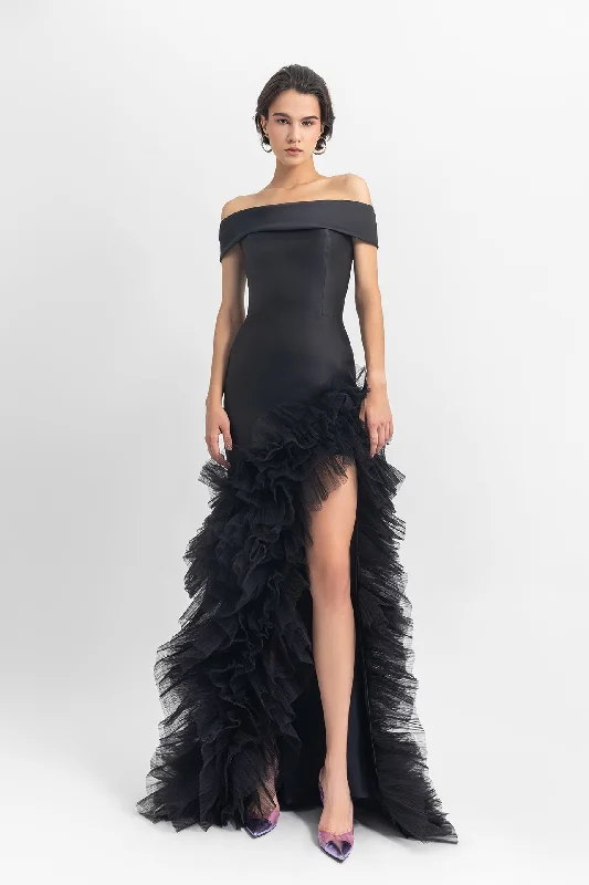 Off-shoulder satin long dress with an open slit on the side and ruffled tulle details. Tunics Leisure comfortable Off-shoulder satin long dress with an open slit on the side and ruffled tulle details. Tunics Leisure comfortable