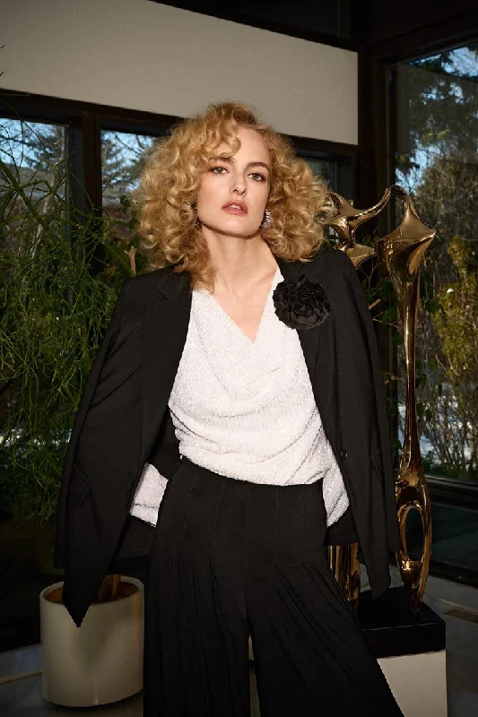 Joseph Ribkoff Black Silky Knit Boxy Blazer With Flower Pin New Women's Blazer