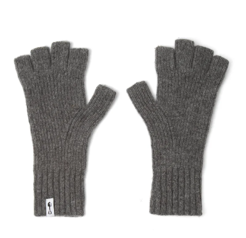 American Trench | Fingerless Cashmere Gloves | Grey Comfortable Lightweight Trench Coat American Trench | Fingerless Cashmere Gloves | Grey Comfortable Lightweight Trench Coat