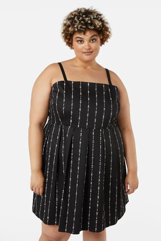 Curve Barbed Wire Bustier Pleated Dress Tunics Travel practical