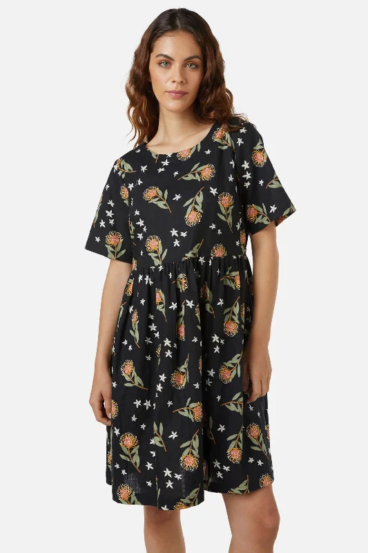 Protea Smock Dress Tunics Formal black