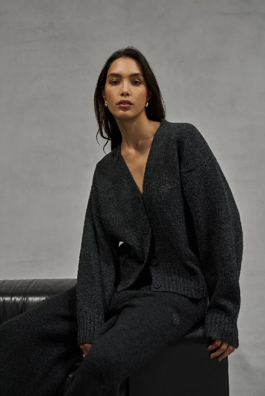 FLUFFY KNIT EMBLEM EMBROIDERED CARDIGAN - CHARCOAL Ribbed Striped Patterned